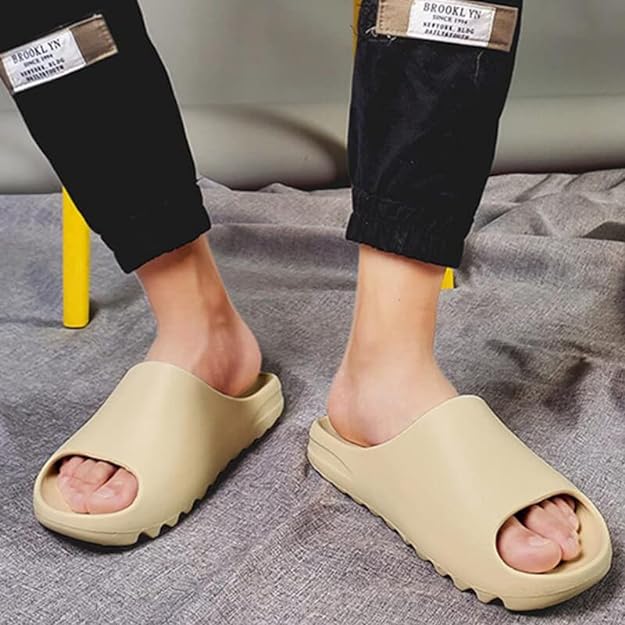 Chaussons à bande unique